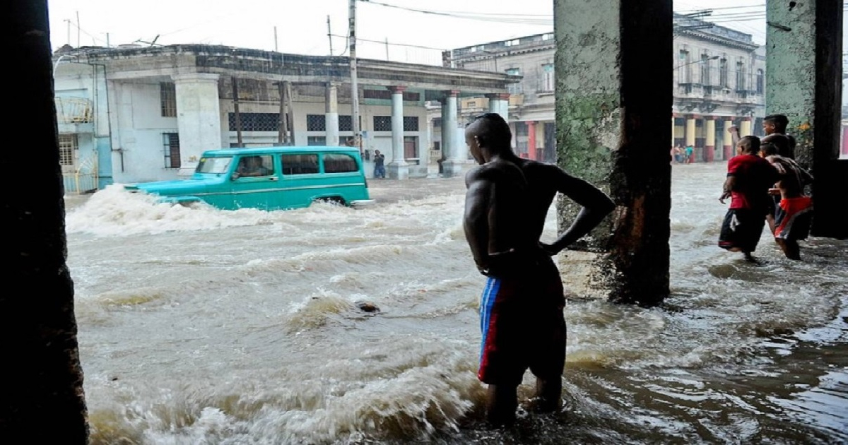  © Sobreelevación de niveles del mar, riesgo real del cambio climático para Cuba