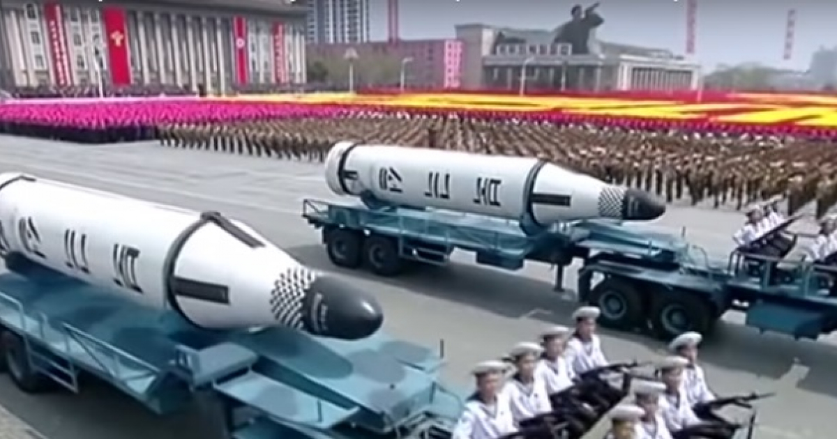 Misiles durante el desfile nacional en Corea del Norte © Youtube / RT Actualidad
