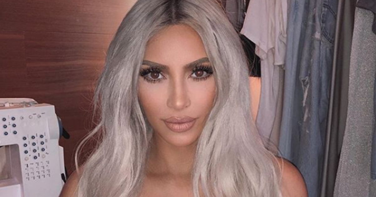 Kim Kardashian look © Kim Kardashian / @kimkardashian / Instagram