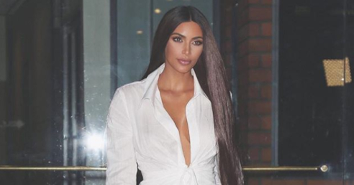 Vestido blanco de Kim Kardashian © Kim Kardashian / @kimkardashian / Instagram