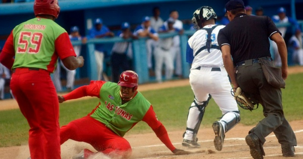 Las Tunas vs Industriales © http://www.tiempo21.cu