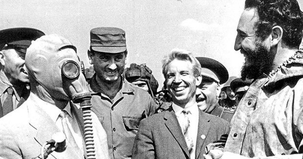 Leónov durante las labores de traducción para Fidel Castro en la URSS © Google