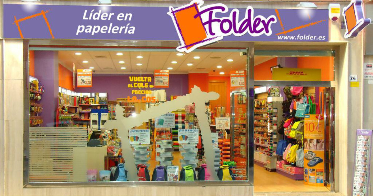 Imagen exterior de una de sus tiendas en España © Wikiejido