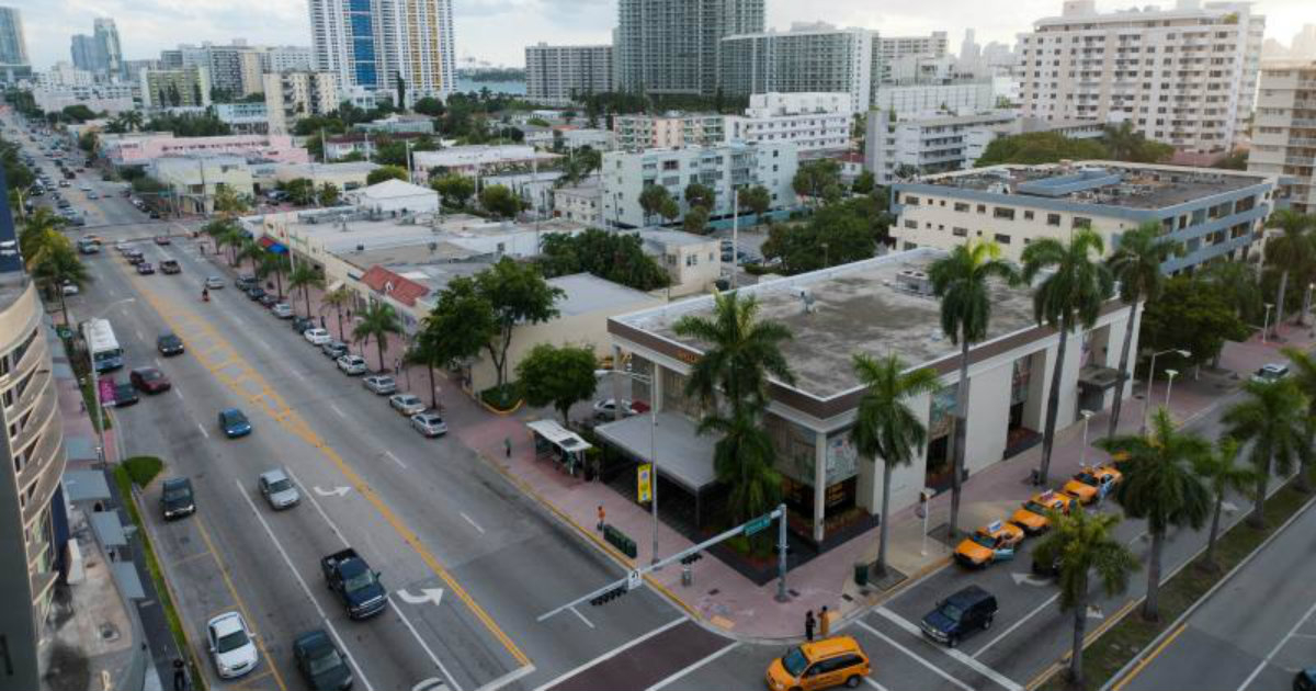 Lincoln Road © Flickr