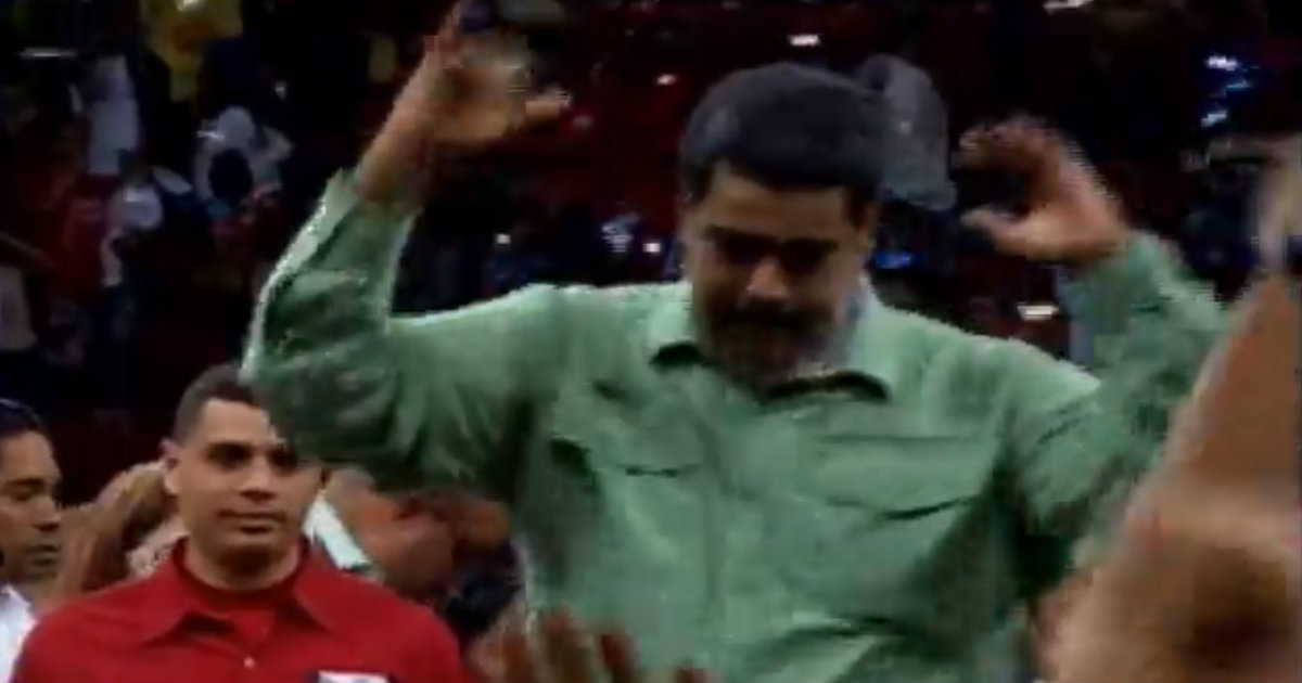 Nicolás Maduro, bailando. © Maduro / Twitter.