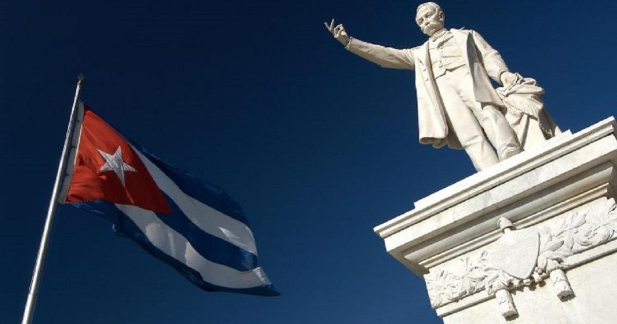 José Martí en Cienfuegos © Wikimedia Commons