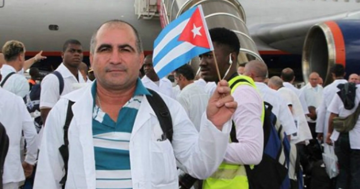 Demandan al Gobierno de Cuba por confiscar el sueldo de los médicos que trabajan en el extranjero. © Cubadebate (foto de archivo).