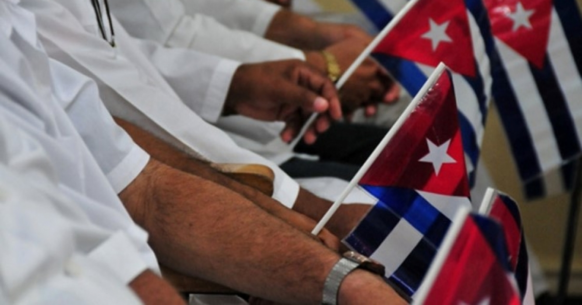 Médicos cubanos. © Prensa Latina