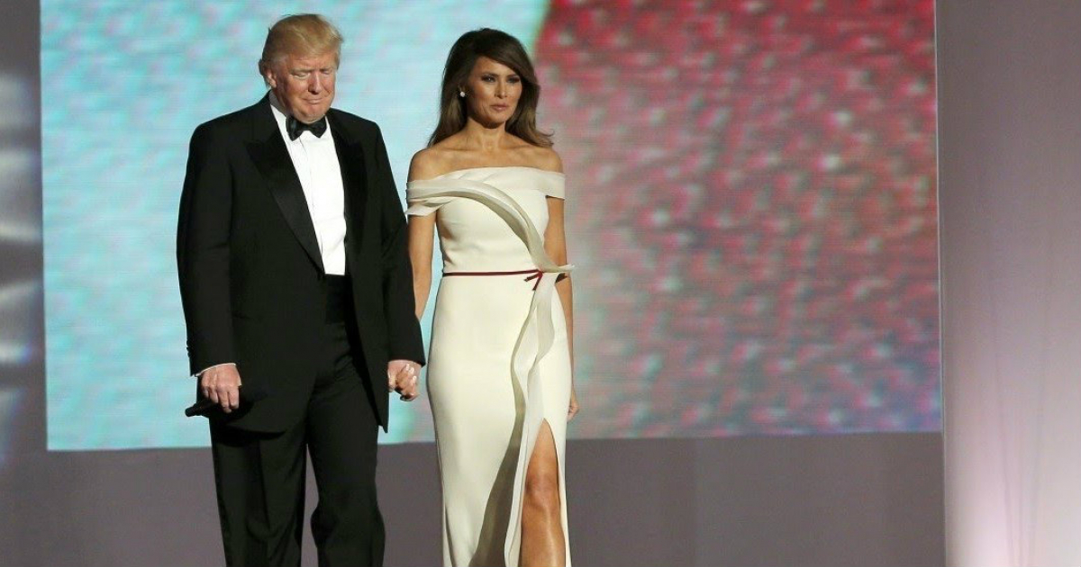 Melania y Donald Trump antes del tradicional baile presidencial © Univisión / YouTube