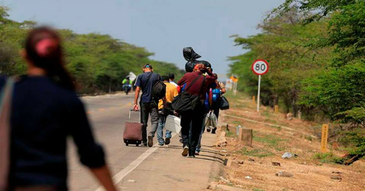 Migrantes venezolanos se dirigen hacia Colombia © Facebook / Conferencia Episcopal Venezolana