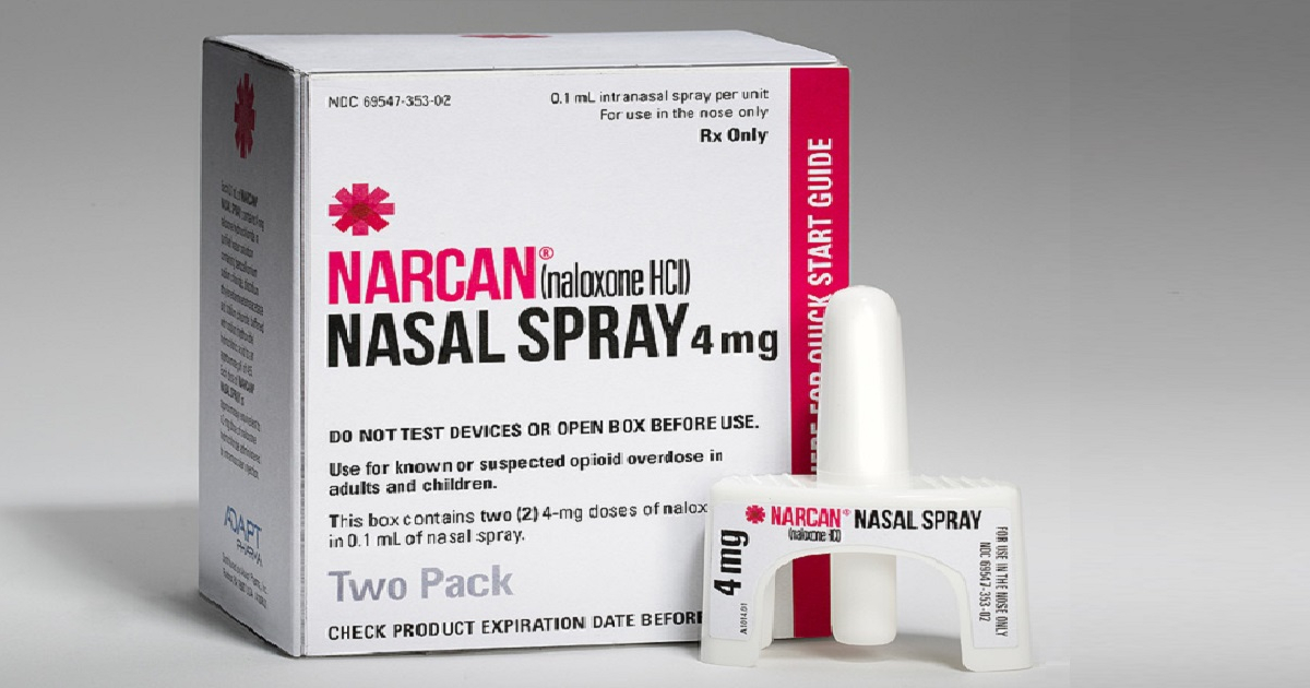 Narcan (Naxolone) © Medscape.com