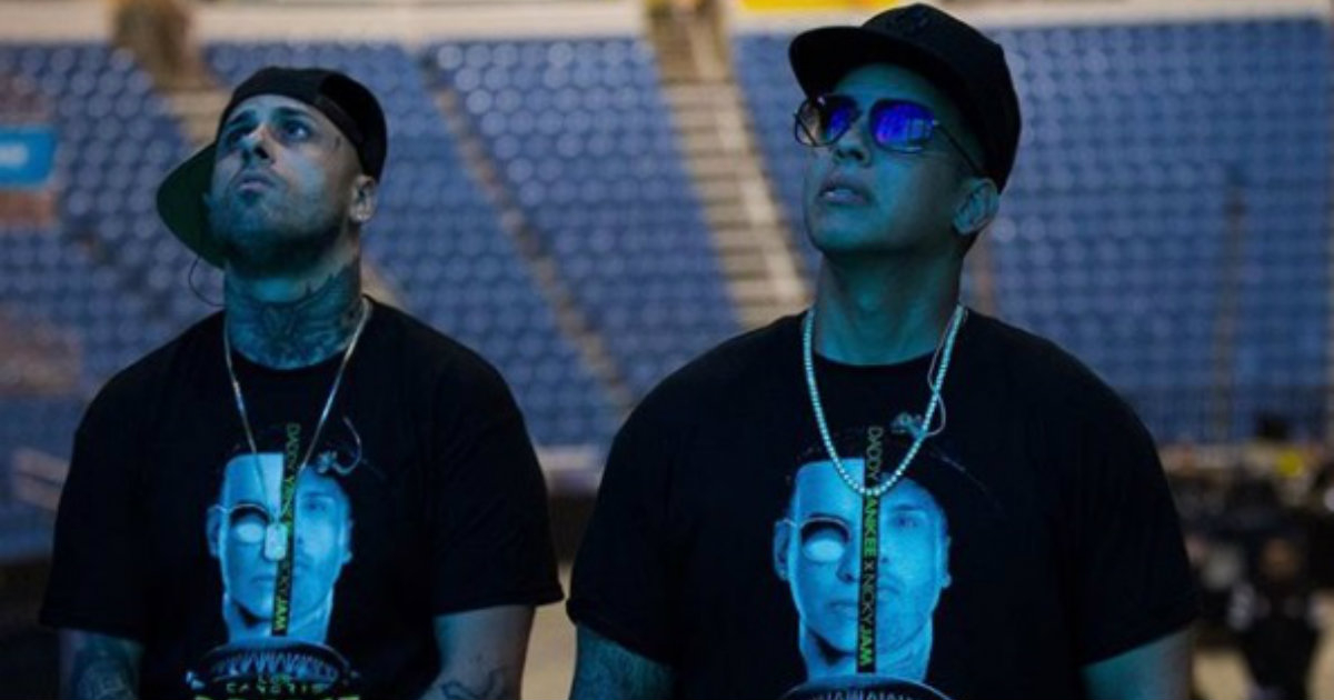 Nicky Jam y Daddy Yankee posan juntos antes de un concierto © Instagram / Daddy Yankee