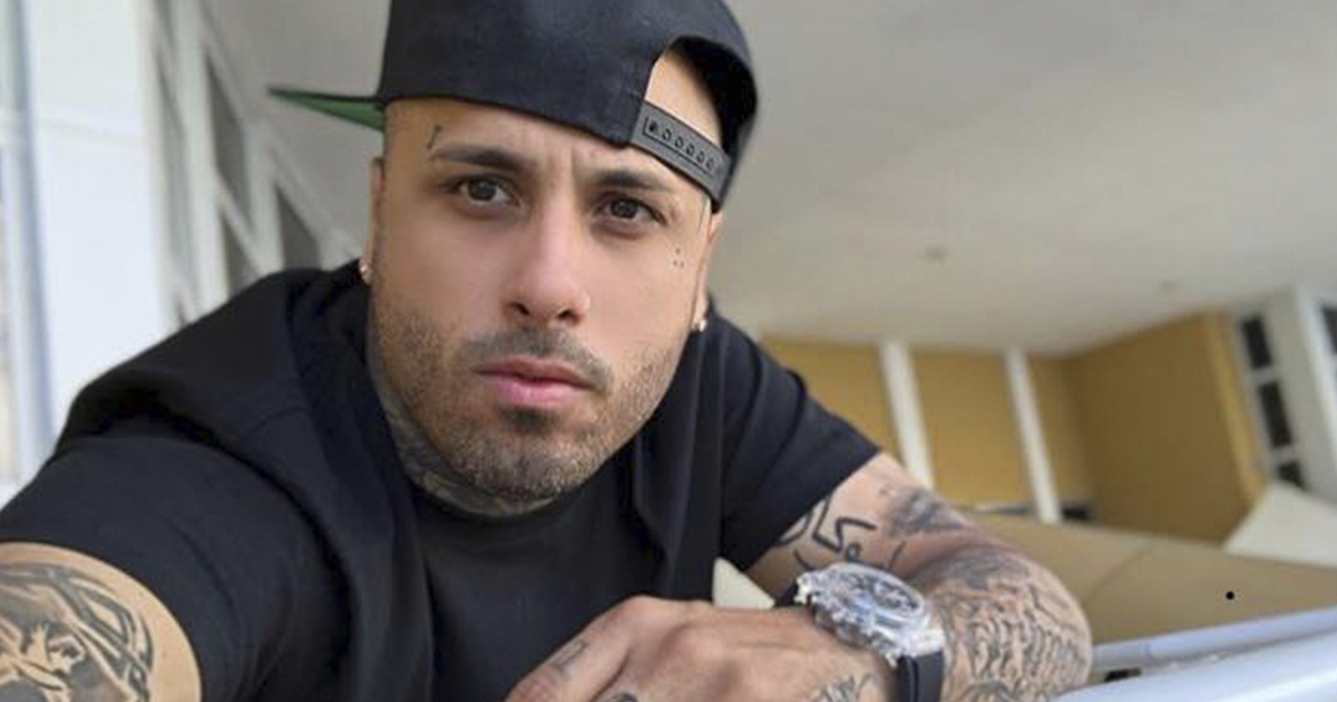 Nicky Jam con un yate © Instagram/ Nicky Jam / @nickyjampr