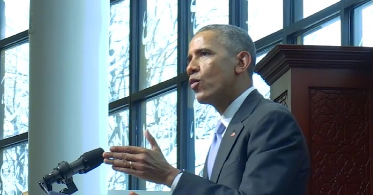 Barack Obama durante un discurso ante los medios de comunicación © White House