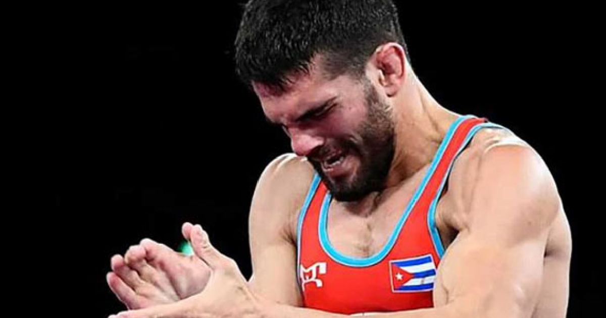 Luis Orta conquista el oro en Budapest en medio de controversia