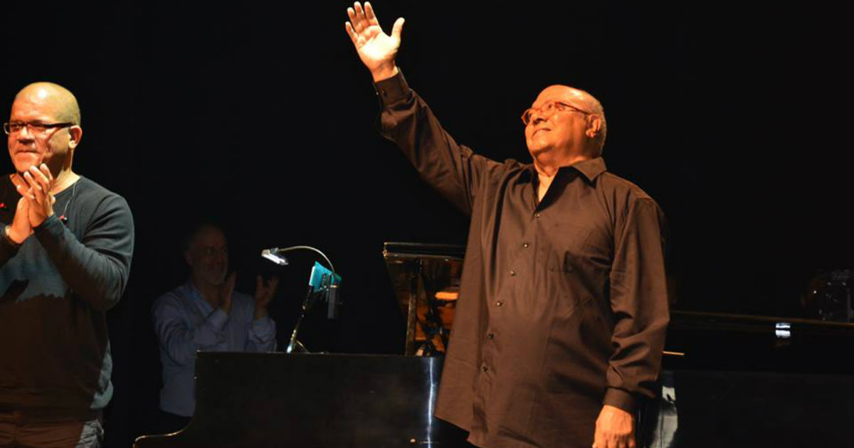 Pablo Milanés, en concierto. © Pablo Milanés.