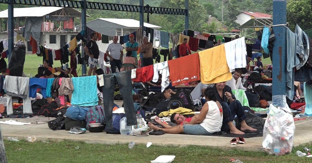 Cubanos varados en Panamá. Foto: Cubanos por el Mundo © Se agrava crisis migratoria en América Central. A cubanos varados se suman africanos