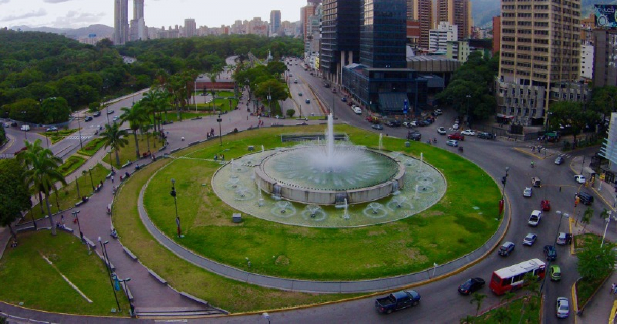 Vista aérea de Plaza Venezuela antes de la Toma de Caracas © Maduradas.com