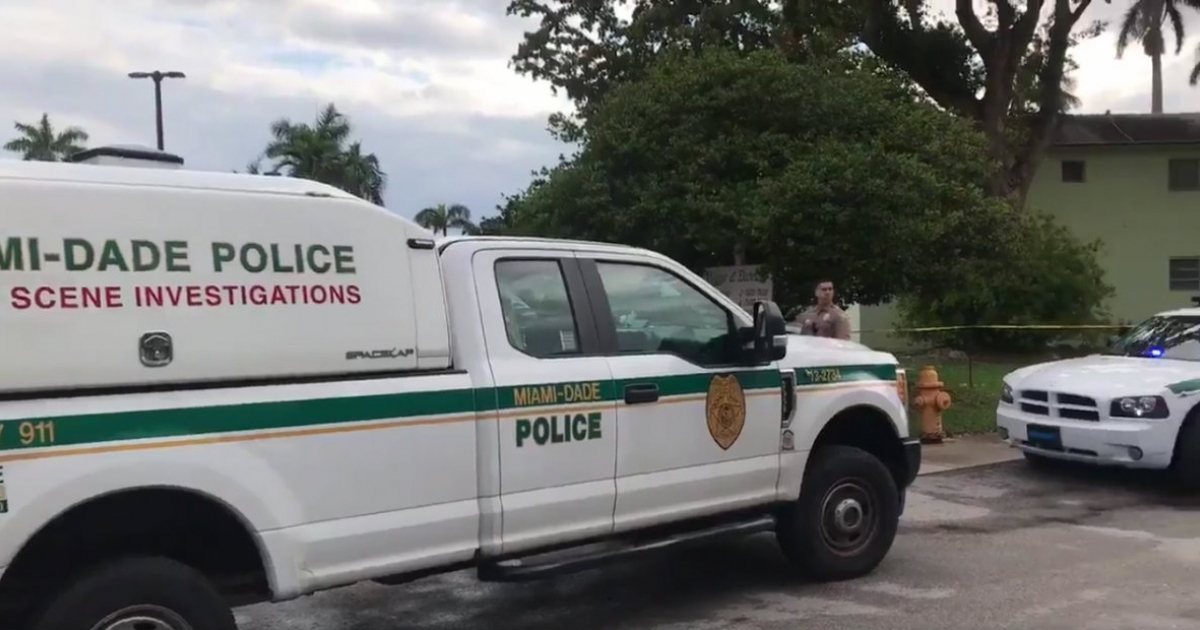 Policía de Maimi Dade, en el lugar de los hechos © Sheldon Foz-7News / Twitter