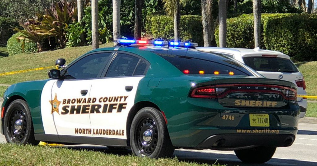 Auto patrulla en las calles del condado de Broward © CiberCuba