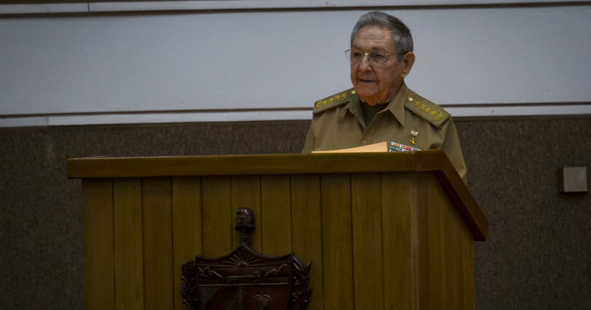 El presidente de Cuba, Raúl Castro, en una intervención en el Parlamento © Cubadebate