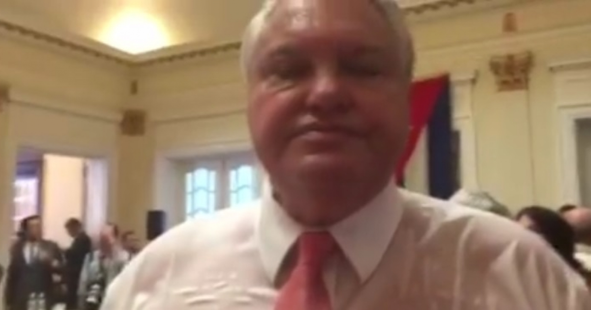 Ex alcalde de Hialeah habla sobre la necesidad de un consulado de Cuba en Miami