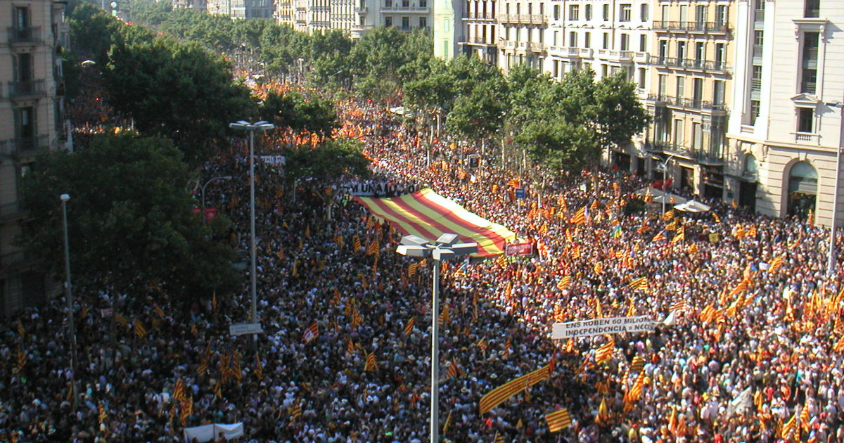 Protestas en las calles de Barcelona en el día de la festividad autonómica © Wikimedia Commons