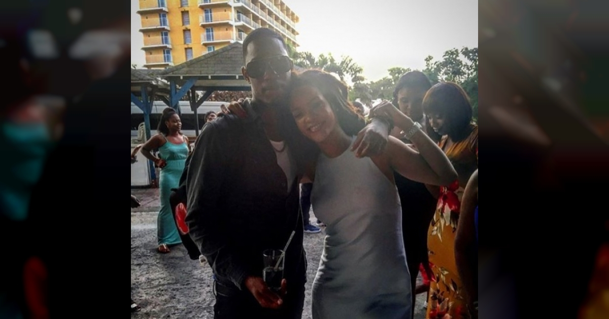 Rihanna junto a su primo Tavon Kaiseen Alleyne en una imagen de archivo © Instagram / Rihanna