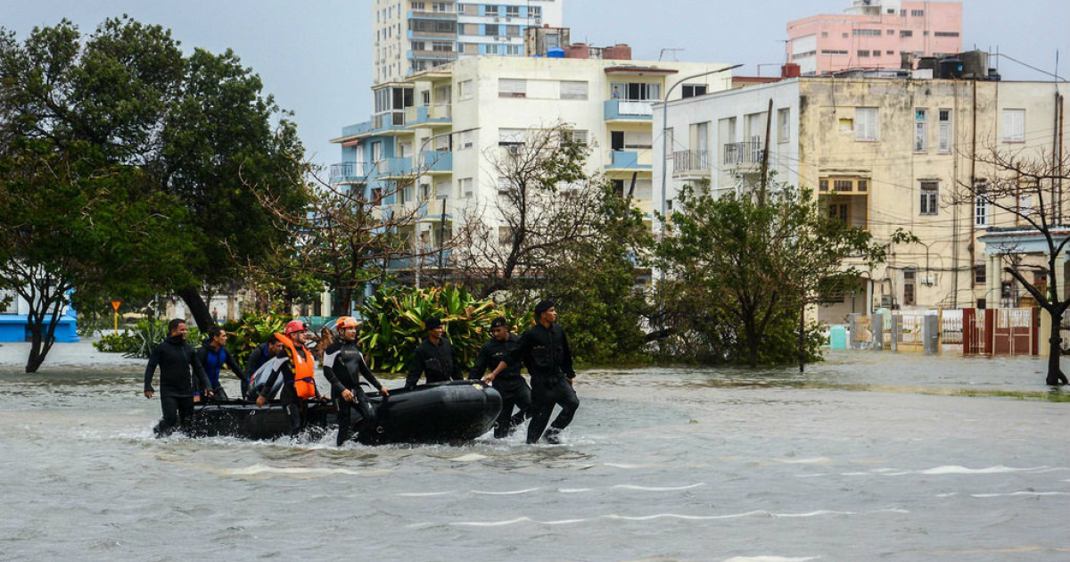 Inundaciones en Vedado a causa de la llegada del huracán Irma © CiberCuba