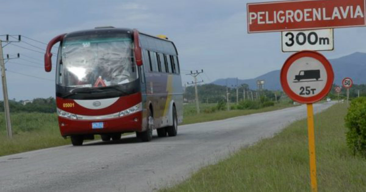 Nuevas señales de tránsito en Sancti Spíritus. © Radio Sancti Spíritus