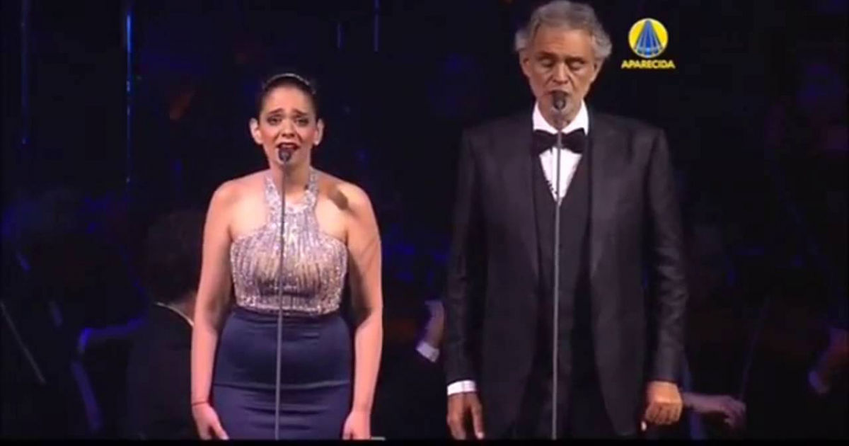 Soprano cubana María Aleida Rodríguez y Andrea Bocelli © Youtube Screenshot