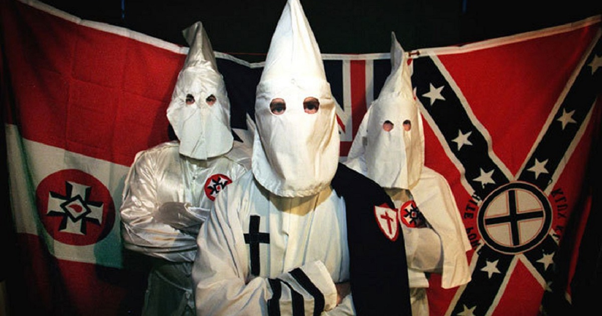 Ku Klux Klan celebra victoria de Trump © Patdollar.com