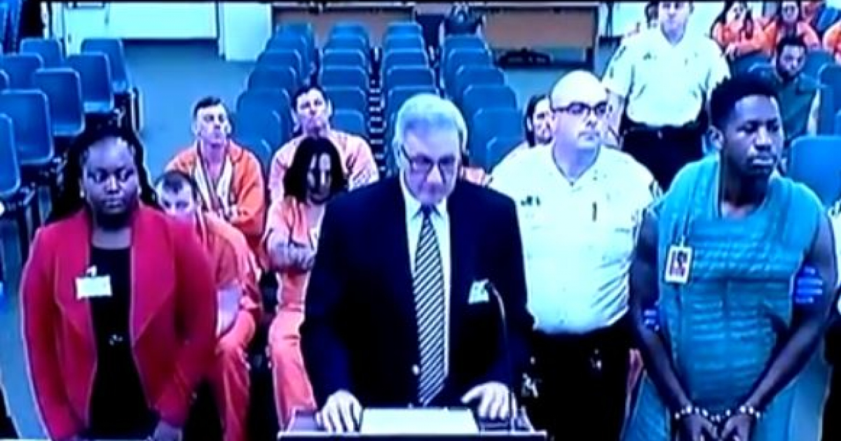 Howell Emanuel Donaldson III comparece ante juez © Twitter/CBS