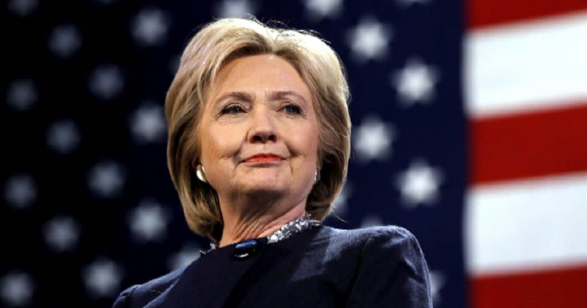 Encuesta de CBS refleja ventaja de Hillary Clinton en estados claves © NBC News