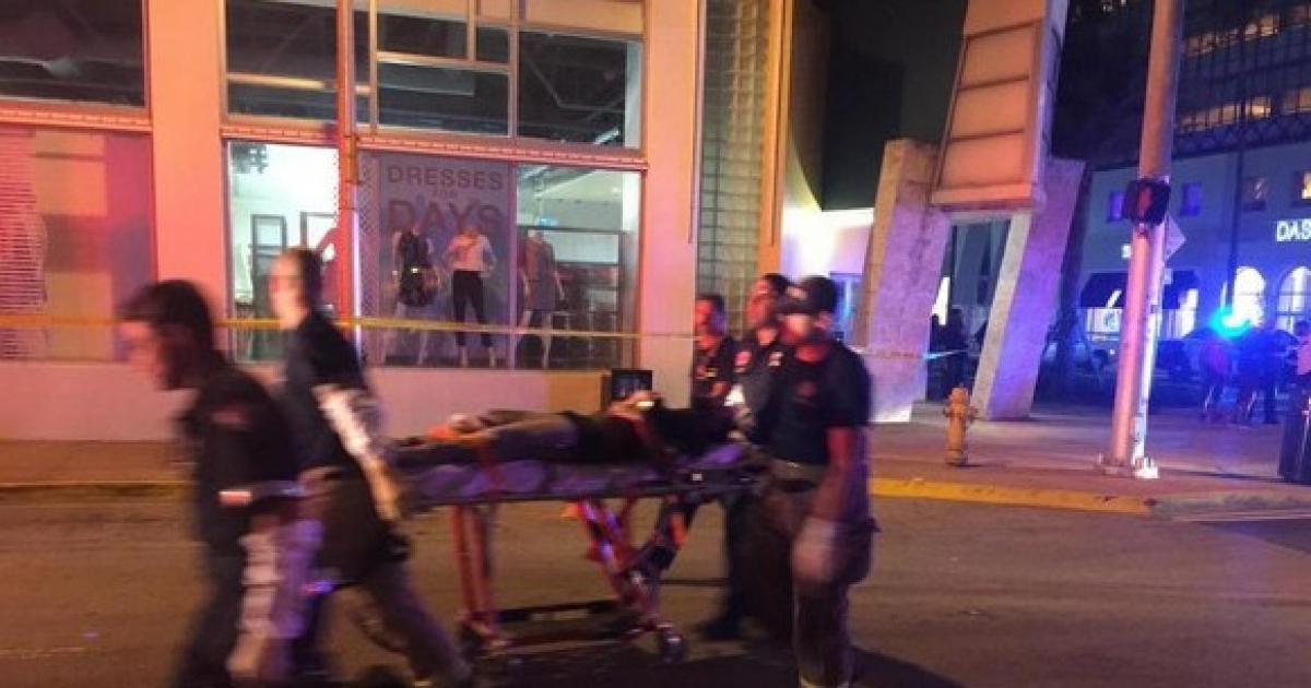 Heridos en Miami Beach atendidos por los servicios sanitarios © Twitter