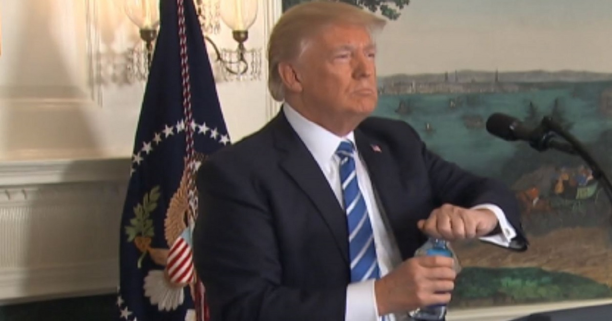 Trump sediento © NBC News/Screencapture video