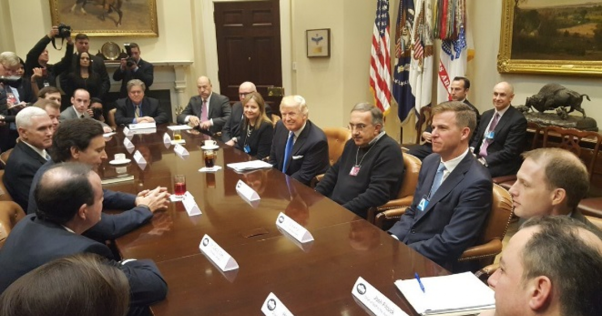 Presidente de EEUU, Donald Trump, en una reunión en la Casa Blanca © Twitter / Donald Trump