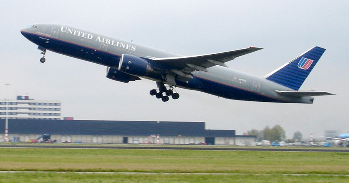 Avión de United Airlines despegando hacia Venezuela © Wikimedia Commons