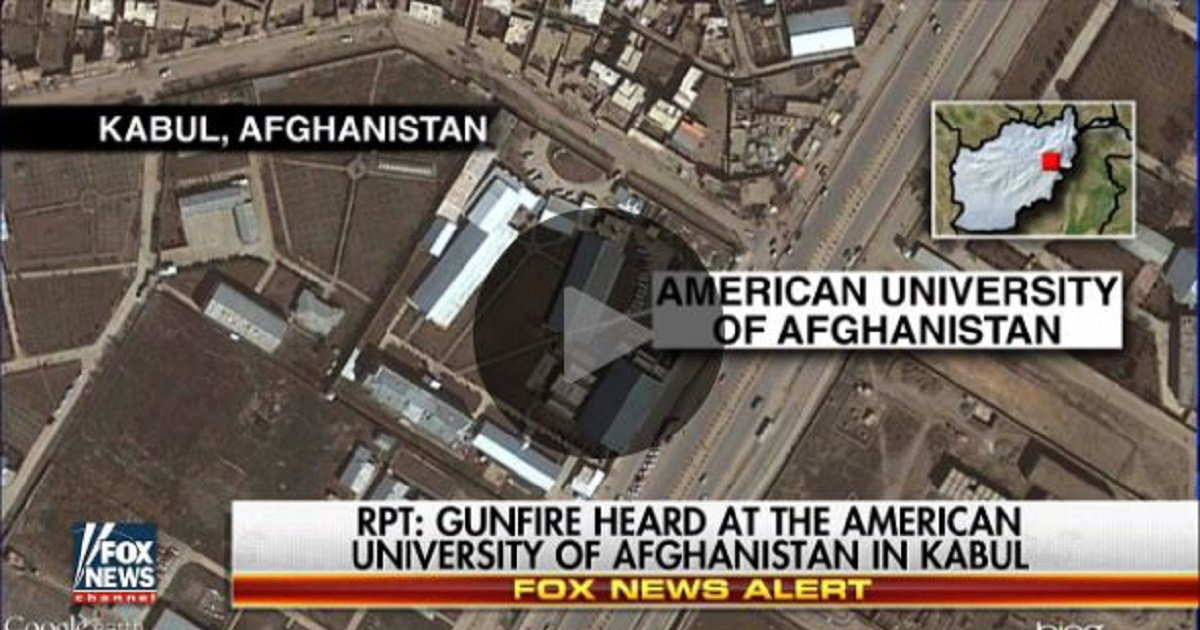  © Al menos 7 muertos y 30 heridos en ataque terrorista a Universidad Americana en Afganistán. 