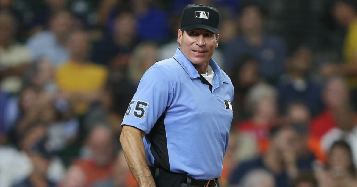 Umpire cubano Angel Hernandez © http://deadspin.com