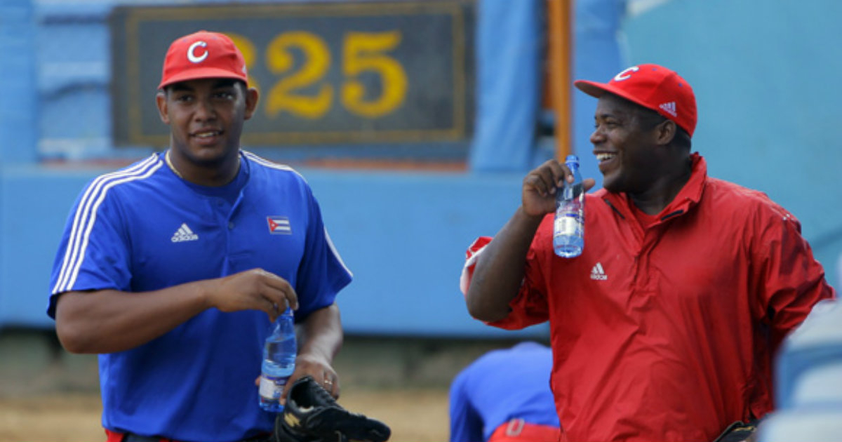 El lanzador Vladimir García en un entrenamiento © Cubadebate / Ismael Francisco