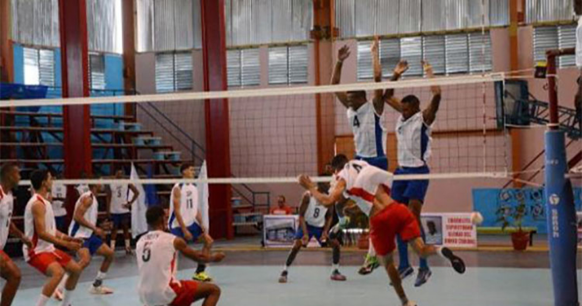 Campeonato Nacional de Voleibol masculino © Escambray / Vicente Brito