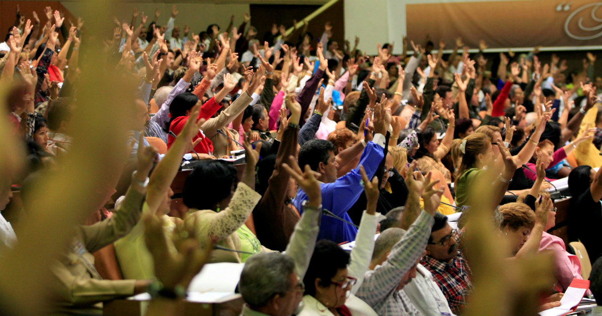 Votación en la Asamblea Nacional de Cuba © Cubadebate / Ismael Francisco