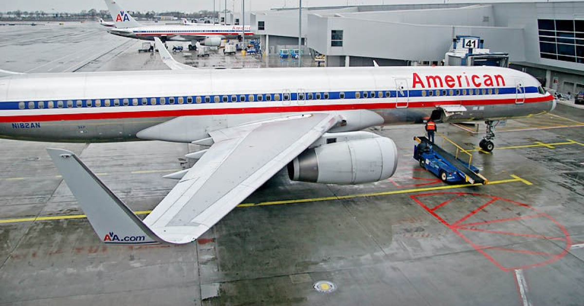 Avión de American Airlines preparando su despegue hacia Cuba © Hosteltur