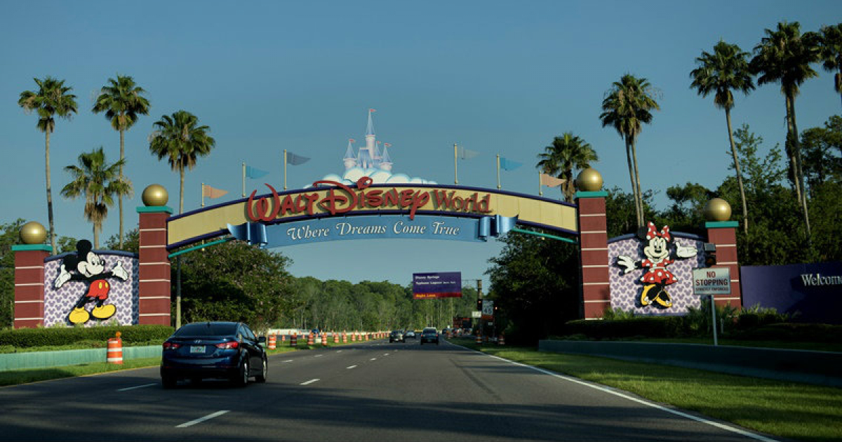 Acceso al recinto de Walt Disney World en Orlando © T13