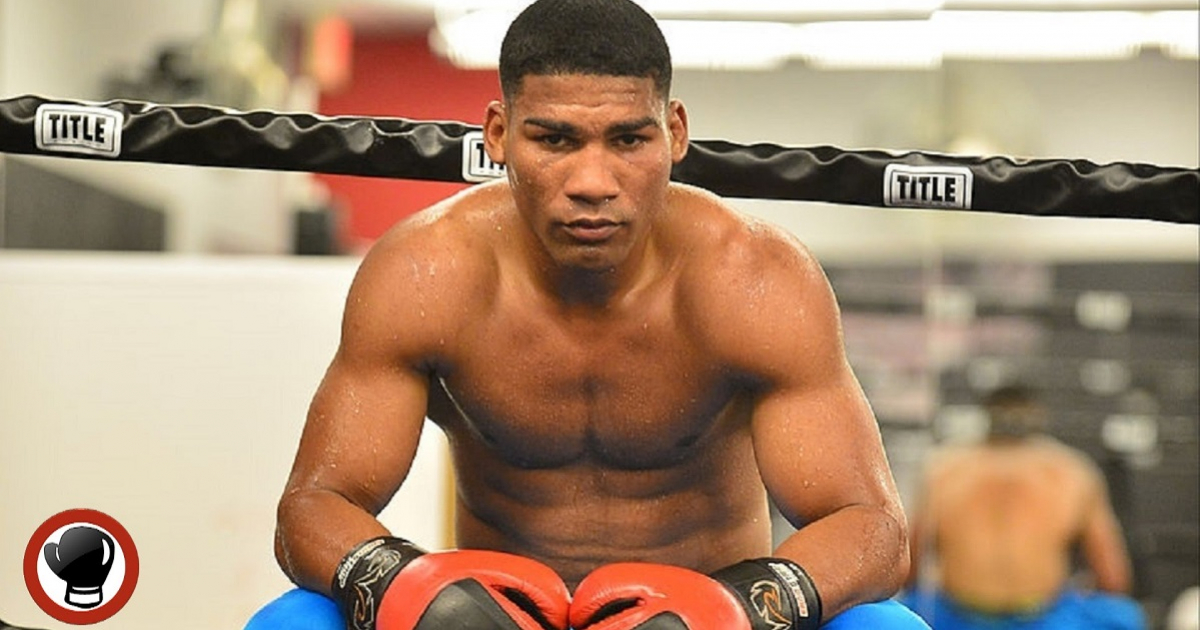 Yuriorkis Gamboa contra Robin Hood Castellanos © Youtube